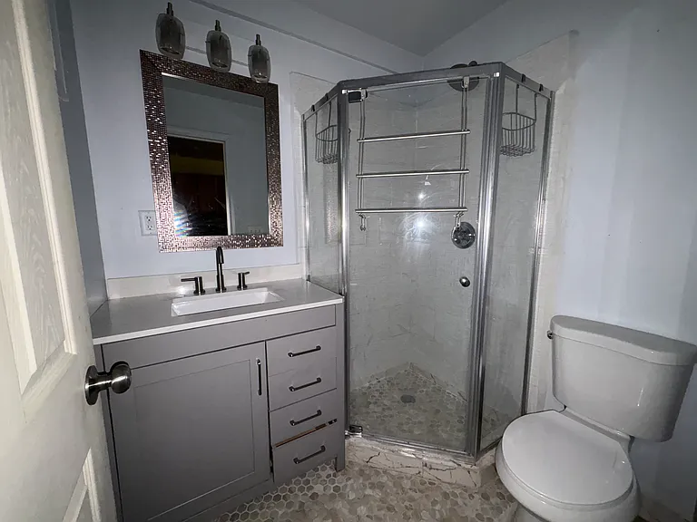 180 Olivia St #4 — Photo 8