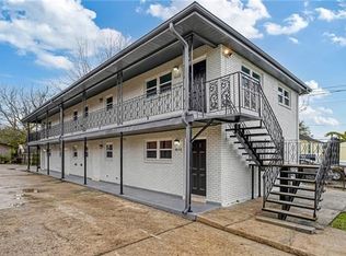 6614 Dauphine St, Arabi, LA 70032