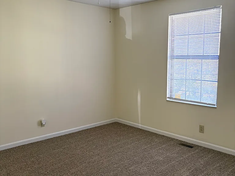 113 W Fork Dr — Photo 2