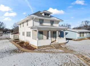 412 S Division St, Stuart, IA 50250