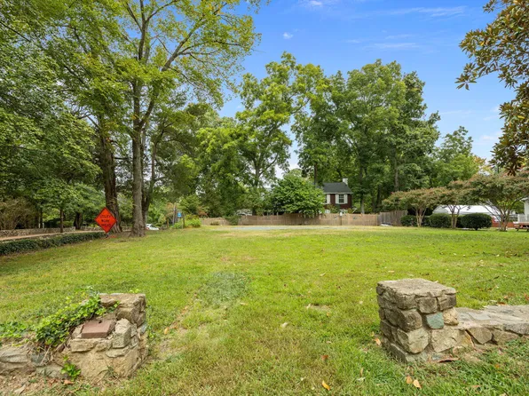 401 E Rosemary St #2, Chapel Hill, NC 27514