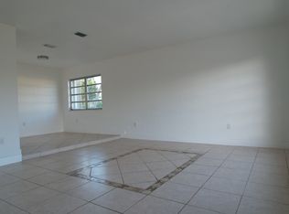 9451 SW 79th St, Miami, FL 33173