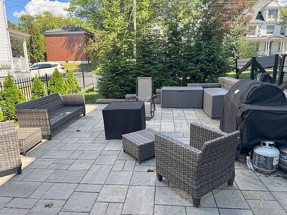 Seating area with bbq grill