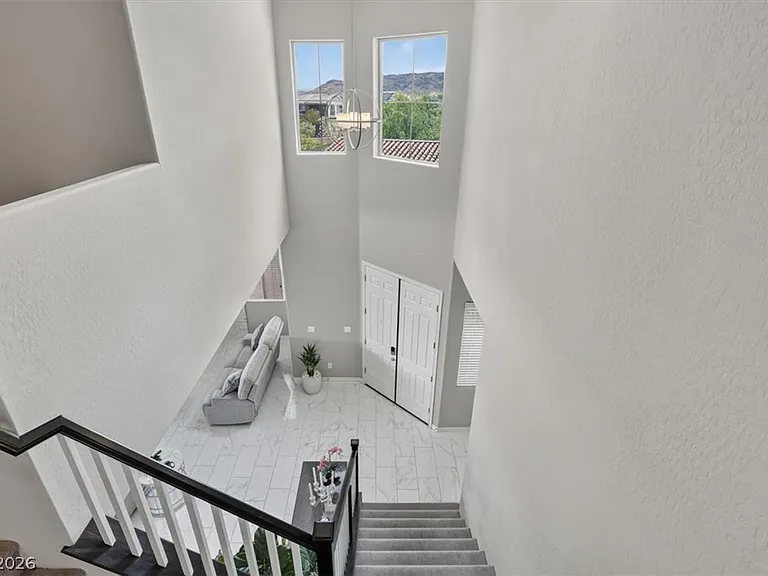 320 Highspring St — Photo 28