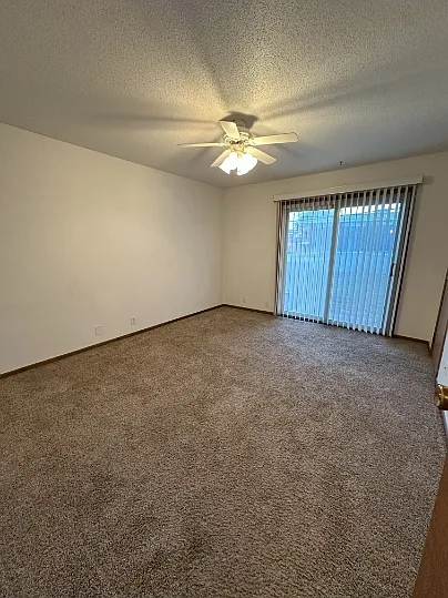 3215 Terrace Dr #7 — Photo 4