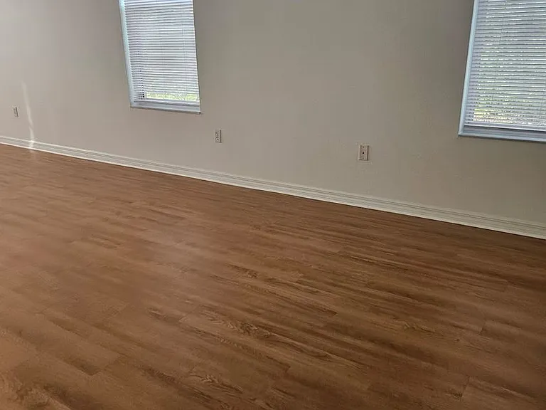1 Emmons Ln — Photo 24