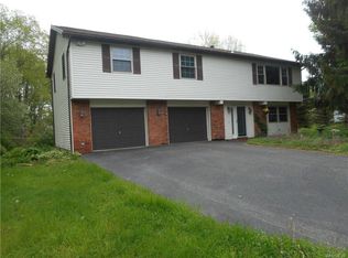 10015 Trevett Rd, Springville, NY 14141