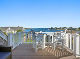 29 Bay Shore Rd, Hyannis, MA 02601