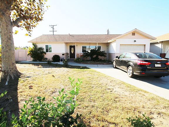 3rd image of 4803 Alessandro Ave