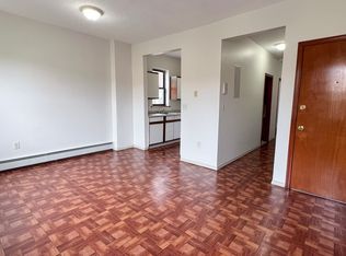 148-150 Clark St #3, Hartford, CT 06120