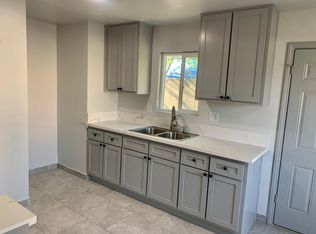 1051 Broad Ave #1, Wilmington, CA 90744