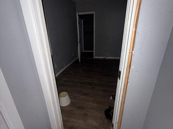 3rd image of 2329 N Van Pelt St