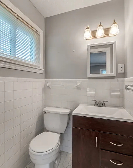 319 Tanglewood Rd — Photo 7