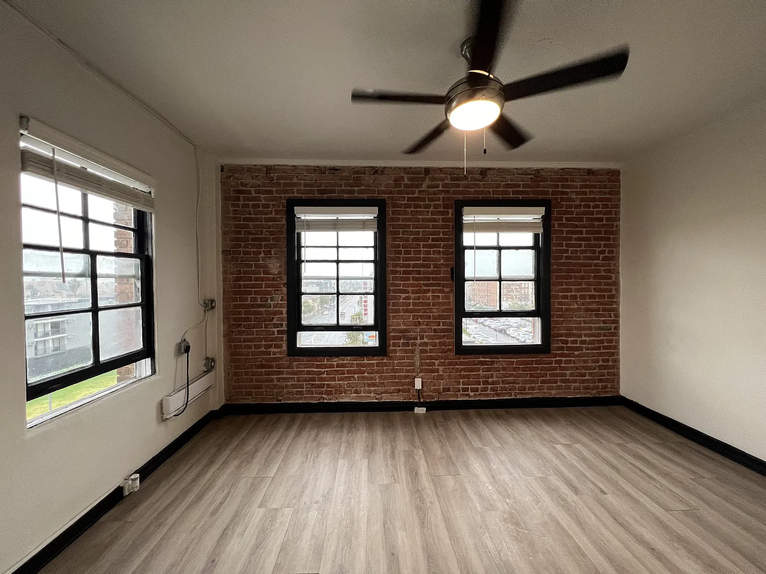 Kipling Apartments — Photo 3