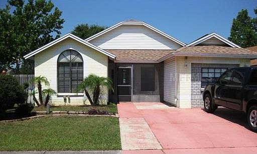1st image of 12845 Dunhill Dr