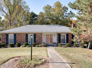 9116 Stonecrest Dr, Louisville, KY 40272