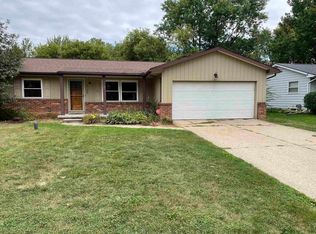 5185 N Georgetown Rd, Grand Blanc, MI 48439