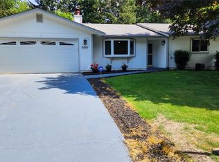 8426 Hawksridge Dr SE, Olympia, WA