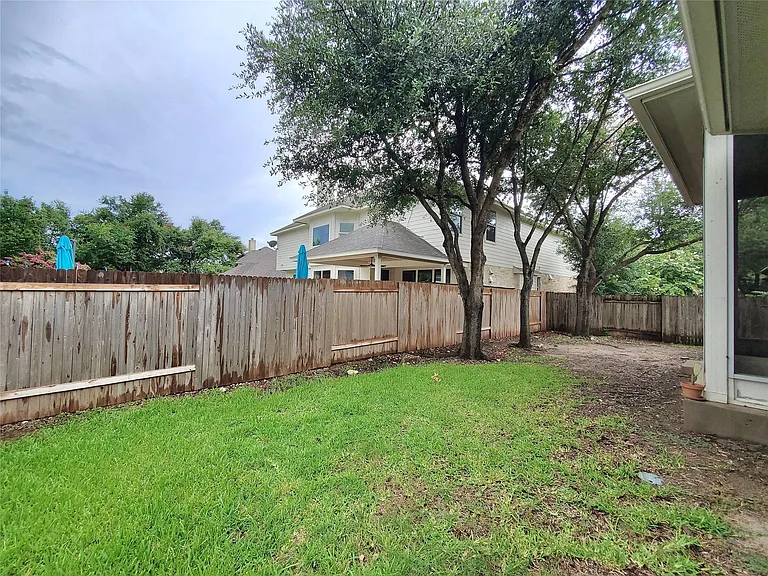 2506 Mancuso Bnd — Photo 33
