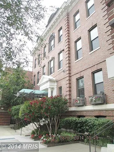 1211 Light St #307 Photo 1