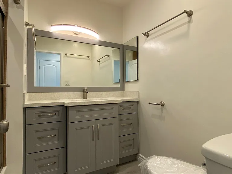 513 Avenue G #G — Photo 23