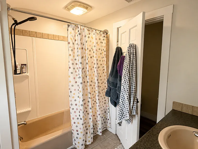 33 Northwood Dr — Photo 28