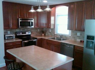 7707 Brooklyn Rd, Radford, VA 24141