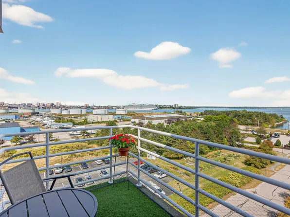 148 Breakwater Drive #805, South Portland, ME 04106