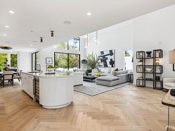 2nd image of 3456 Sacramento St #5