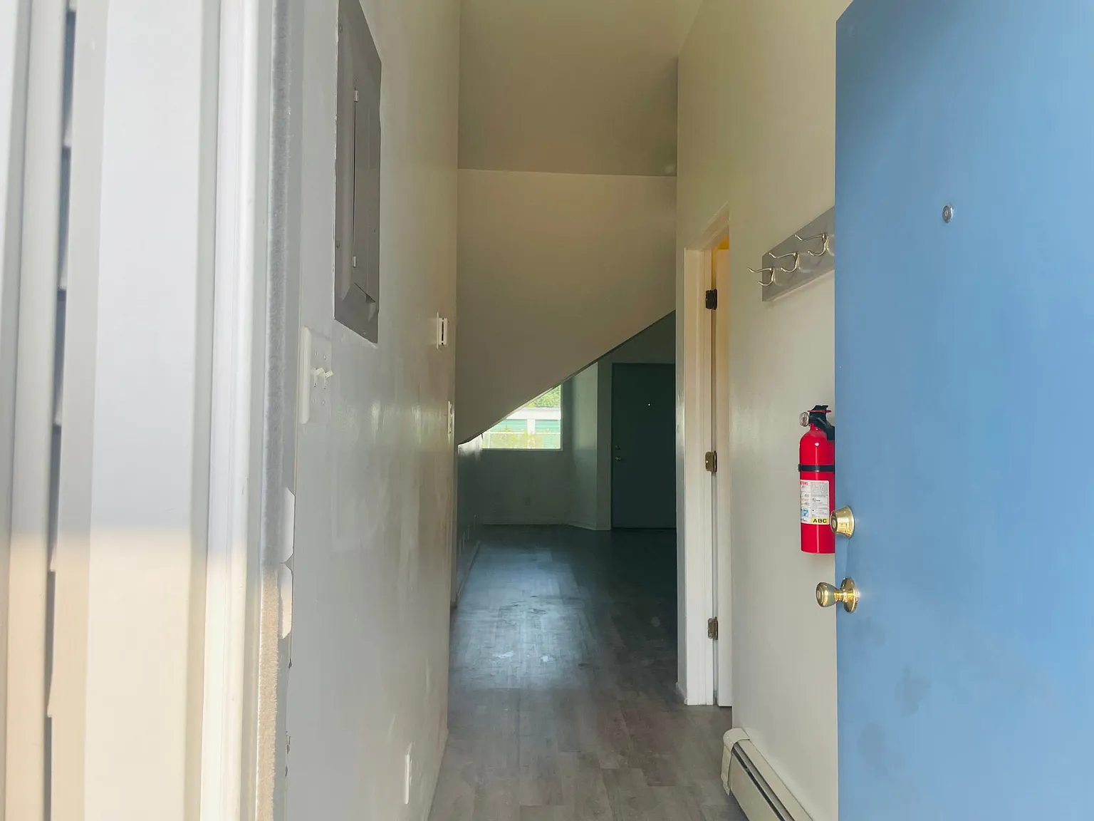 635 N Huron St — Photo 2