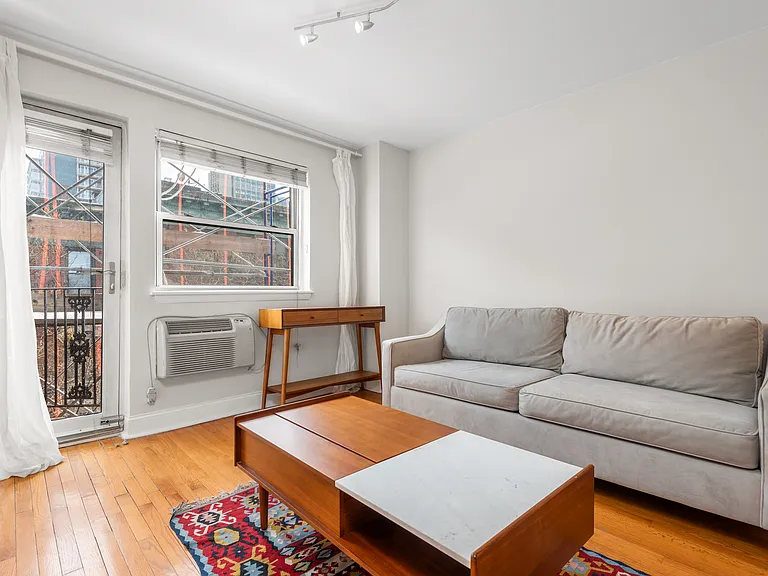 211 Thompson St #5M — Photo 3