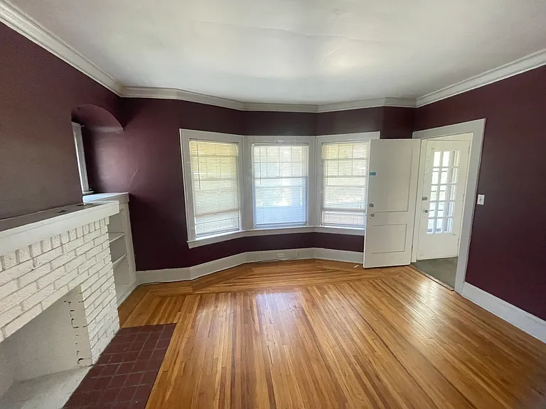 2173 Edgewood Rd #2 — Photo 3