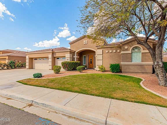 3rd image of 2146 E BUENA VISTA Drive