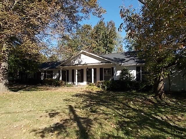 1st image of 1415 Windermere Dr
