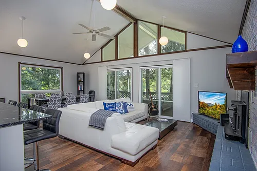 28 Bass Lake Dr Photo 1