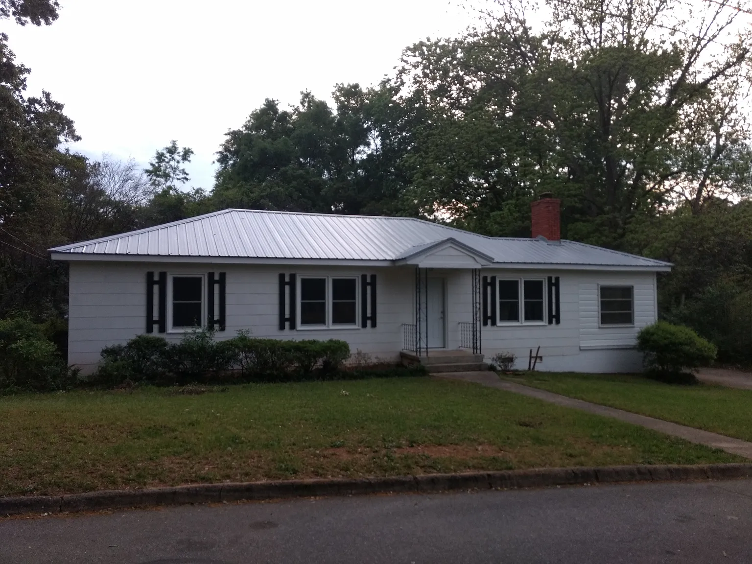 15 Jefferson Cir photo 1