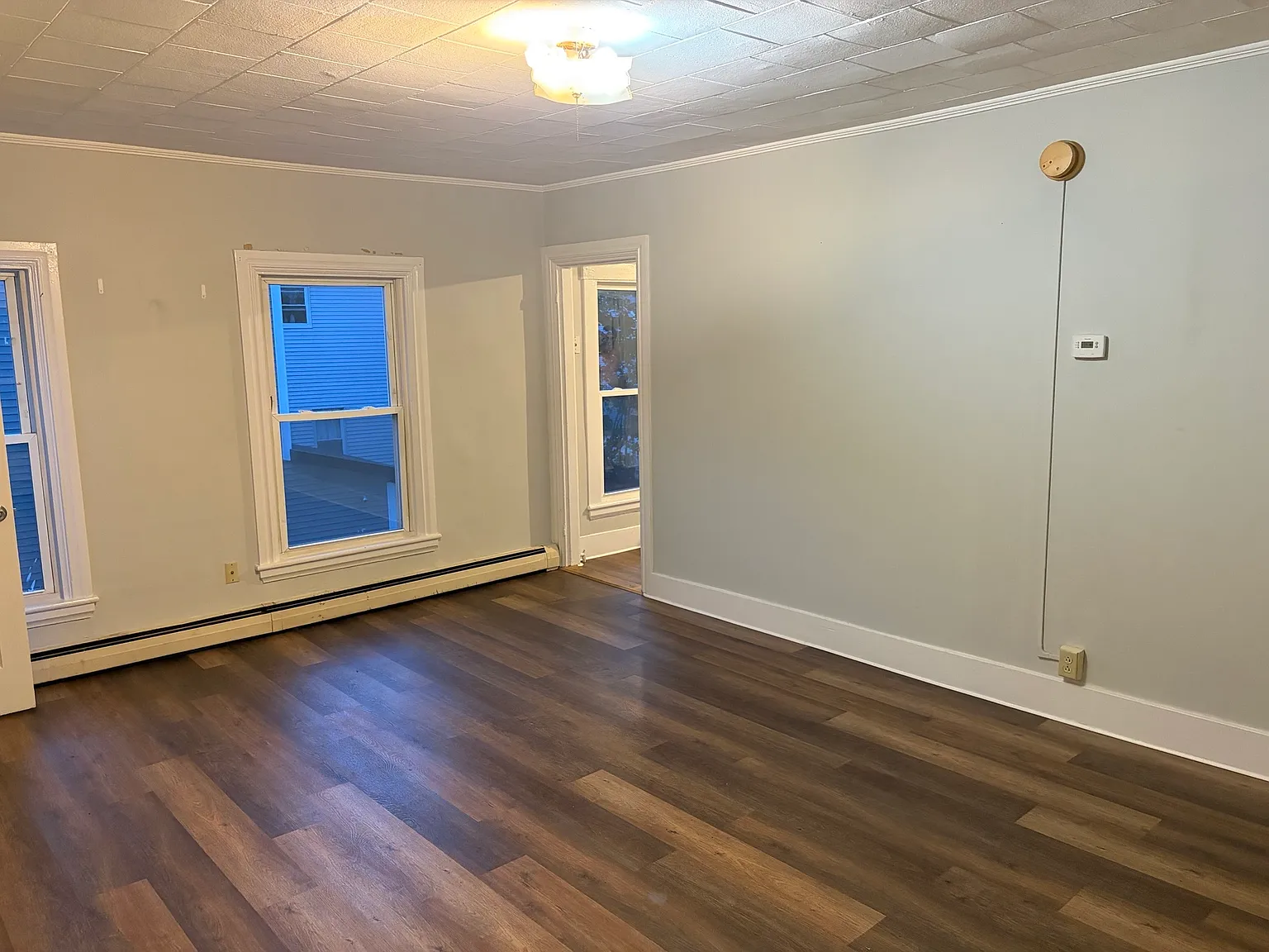 2 bed, $1,400 — Photo 3