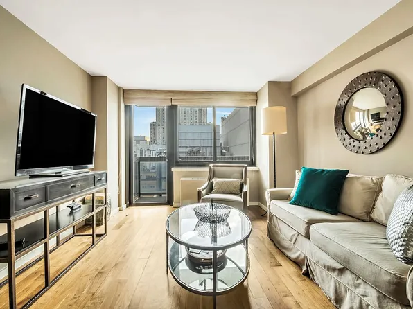 515 E 72nd St APT 15D, New York, NY 10021