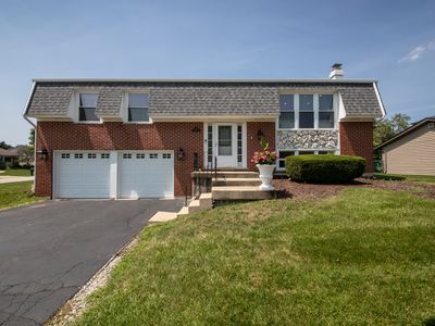1415 Worden Way, Elk Grove Village, IL, 60007