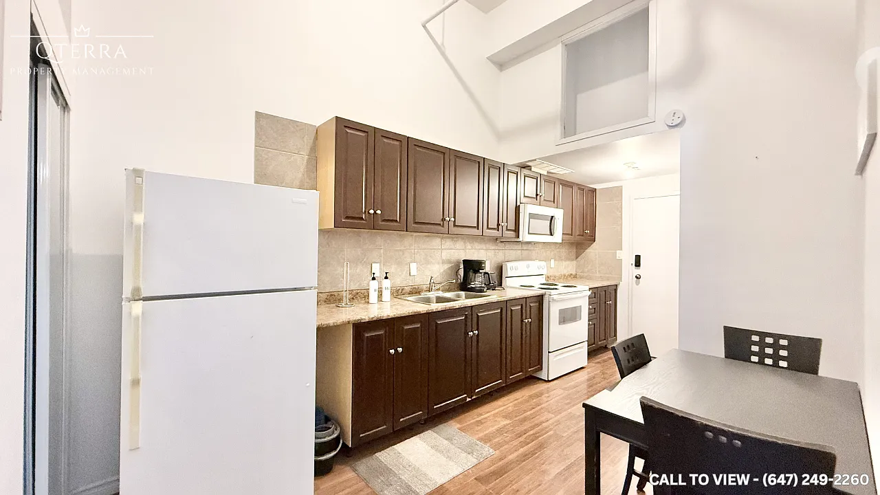 2 bed, 650 sqft, $2,299 — Photo 1
