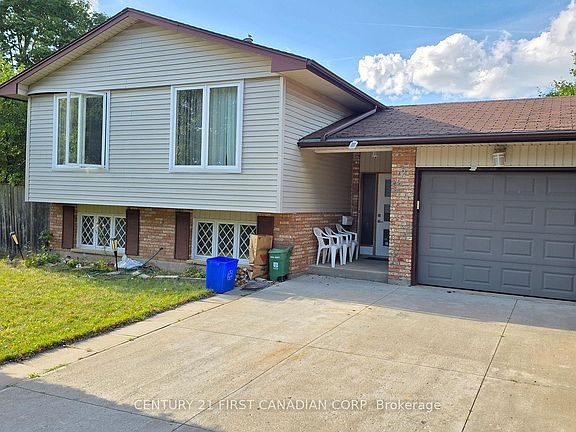 2nd image of 2 Muriel Cres