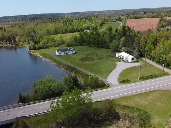 2512 Route 17, Sturgeon, PE C0A 1R0