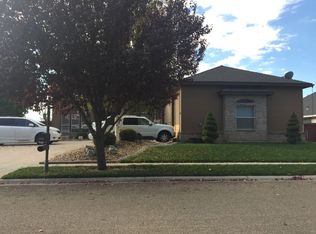 2135 W Boulder Bar Dr, Meridian, ID 83646