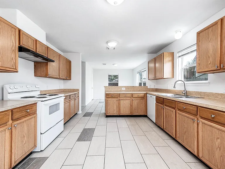 17219 Morning Blossom Pl — Photo 12
