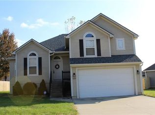 609 S Kisner Cir, Independence, MO 64056