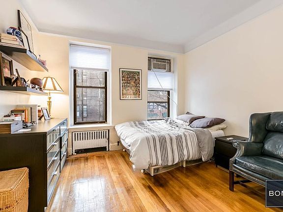 2nd image of 338 E 53rd St APT 1A