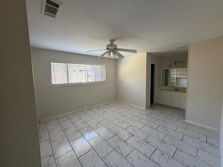 9405 Newberry Dr #A — Photo 12