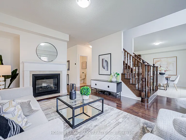 30 Garrardview St — Photo 13