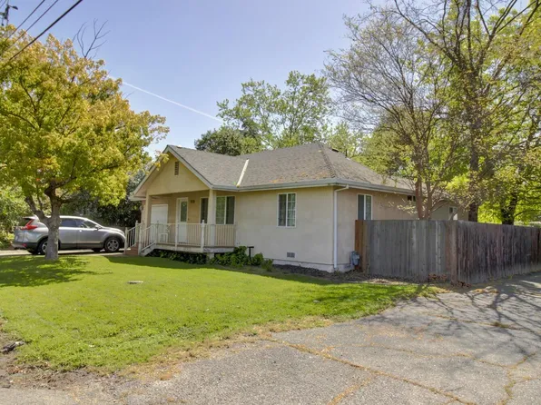 5818 Engle Rd, Carmichael, CA 95608