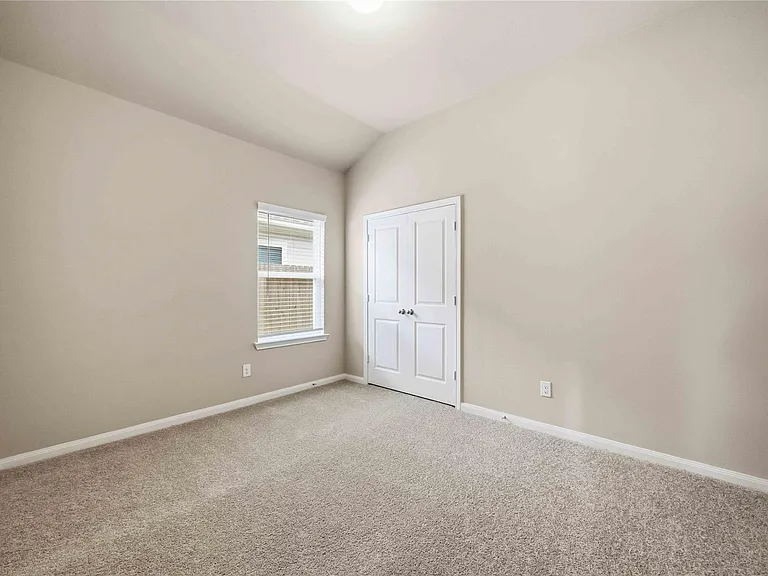3915 Sugardale St — Photo 25